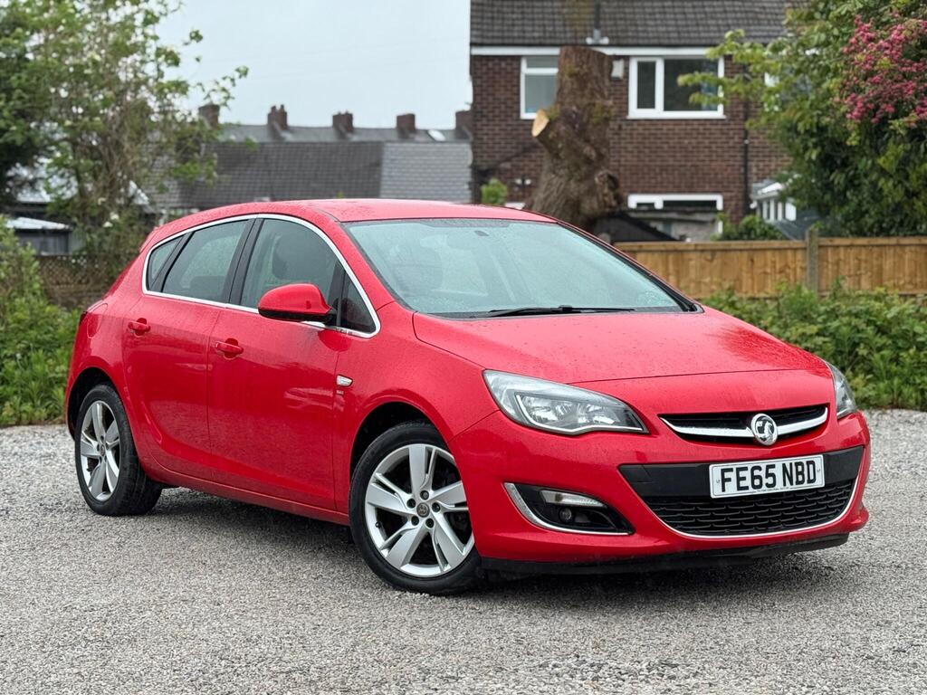 2015 Vauxhall Astra - Image 1
