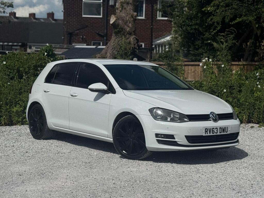 2013 Volkswagen Golf - Image 1