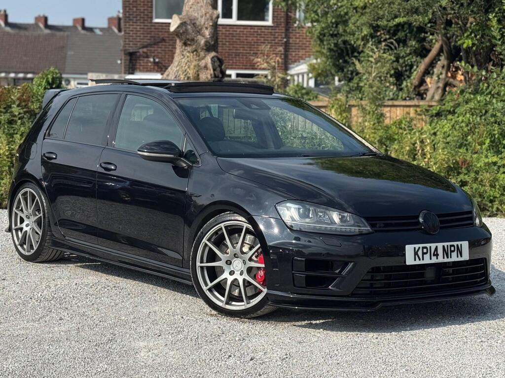 2014 Volkswagen Golf - Image 1