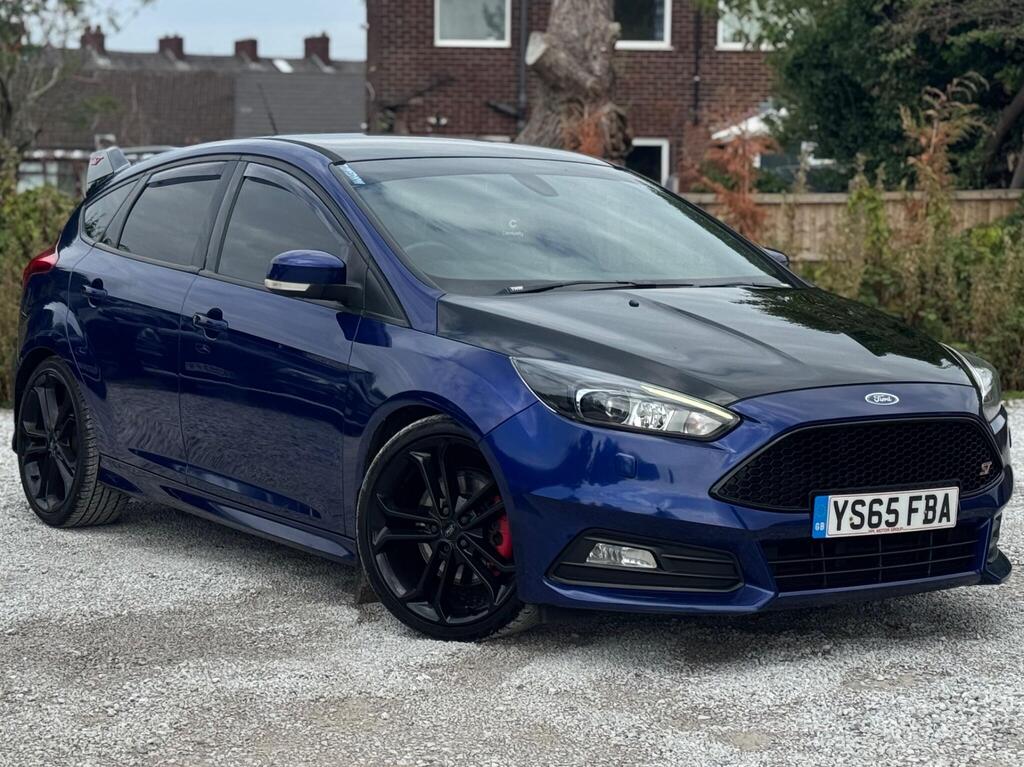 2015 Ford Focus - Image 1