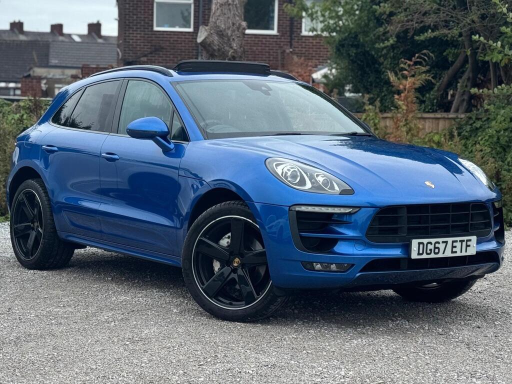 2017 Porsche Macan - Image 1