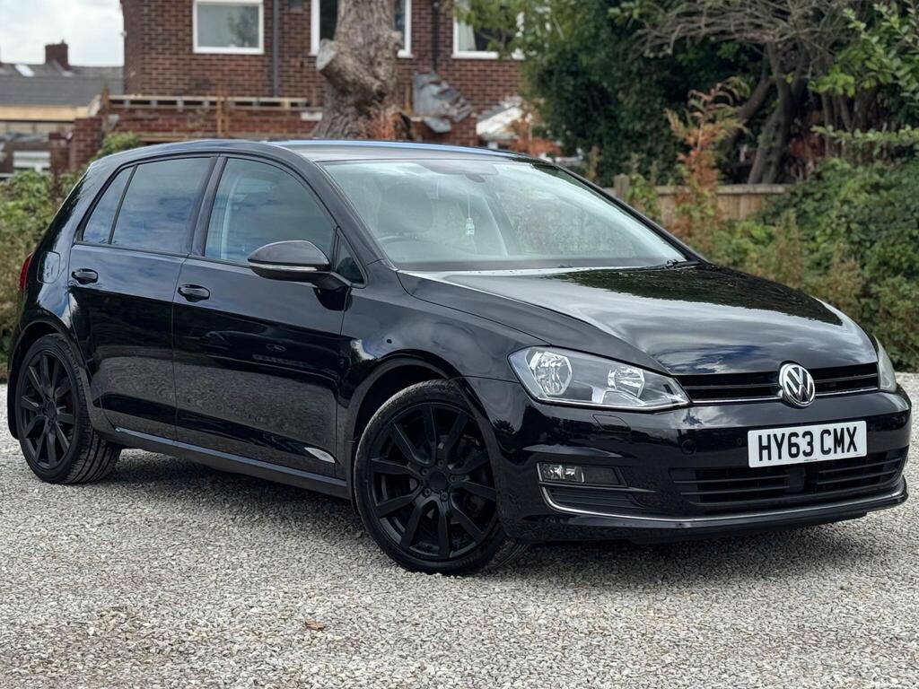 2013 Volkswagen Golf - Image 1